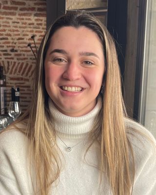 Photo of Isabel Teixeira, Pre-Licensed Professional, MA