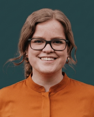 Photo of Laura Bartz, Clinical Social Work/Therapist, LSW