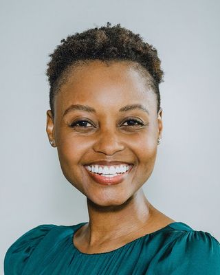 Photo of Natasha Savanhu, Pre-Licensed Professional