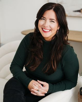 Photo of Jesselyn DeFilippo, LPC, MA, NCC, C-DBT