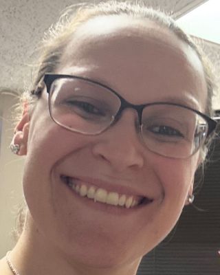 Photo of Taylor Sethna, Psychiatric Nurse Practitioner, PMHNP, AGPCNP