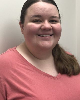 Photo of Emily Broad, Clinical Social Work/Therapist, LISW-S