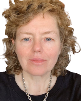 Photo of Alison McNaught, Counsellor, MBACP