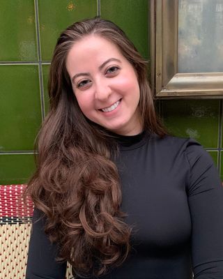 Photo of Jasmin Alostaz, Marriage & Family Therapist, MS, LMFT