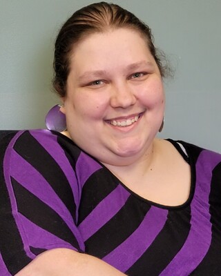 Photo of Cindy Hegenbart, Counselor, LCMHC