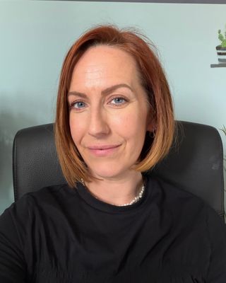 Photo of Dr Heidi Hand, Psychologist, PsychD, HCPC - Clin. Psych.