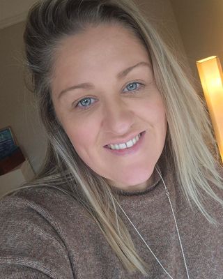 Photo of Catherine Keeler, Counsellor, MBACP