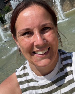 Photo of Angela Louise Rawlinson - Angela Rawlinson, Counsellor, MNCPS Acc.