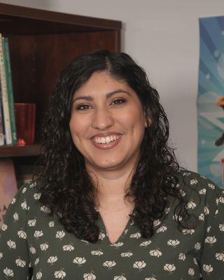 Photo of Amanda Perez-Parker, Marriage & Family Therapist Associate, MS, MFT