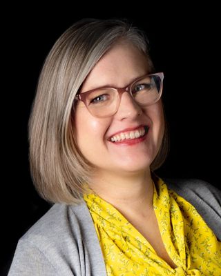 Photo of Amy Chenault, Marriage & Family Therapist, MA, MDiv, LMFT