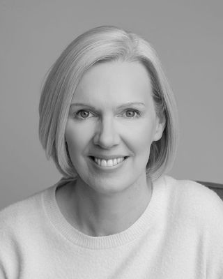 Photo of Yvonne McMahon, Psychotherapist, Pre-Accredited Member IACP
