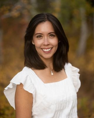 Photo of Chelsea Chen, Pre-Licensed Professional