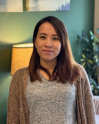 Photo of Hsin-Lien (Tina) Hu, Clinical Social Work/Therapist in Peoria, IL