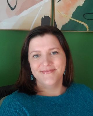 Photo of Annika Ross, Clinical Social Work/Therapist, LISW