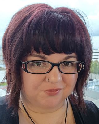 Photo of Aislinn Rowan Grey, Clinical Social Work/Therapist, LICSW