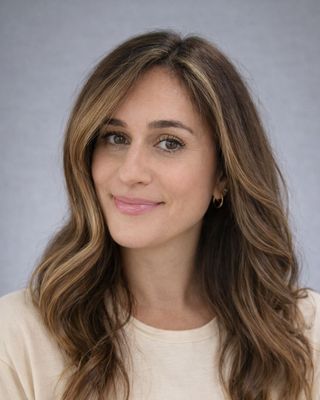 Photo of Saira Crawford, Marriage & Family Therapist, MA, LMFT, ATR