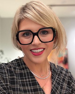 Photo of Allison Woo, Marriage & Family Therapist, LMFT, MS