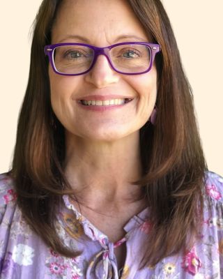 Photo of Suzanne Winzenburg, Psychiatric Nurse Practitioner, PMHNP