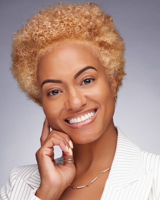 Photo of Shavone M Williams-Moss - 92-0501640, Clinical Social Work/Therapist, LCSW