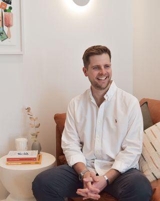 Photo of Sam Thomson - Sam Thomson | SJT Counselling, Social Worker