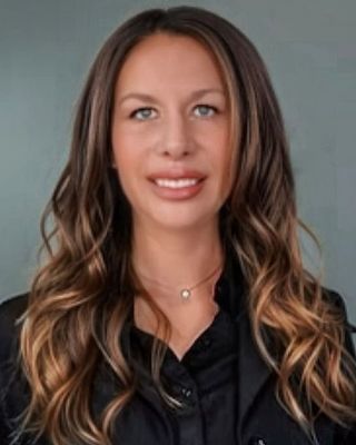 Photo of Suzanne Cinelli, Psychiatric Nurse Practitioner, FNP-BC, PMHNP