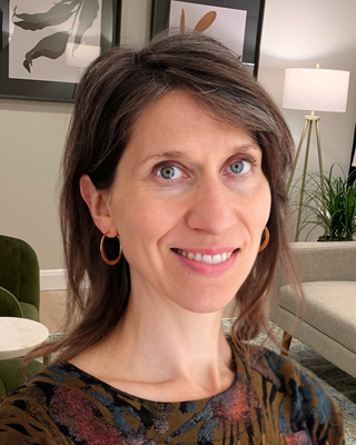 Photo of Jessie Washburn, Marriage & Family Therapist Associate, LMFT-C