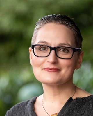 Photo of Jenna DeVore, Clinical Social Work/Therapist, LCSW, LMT, RYT500