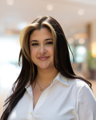Photo of Bella Doron, Pre-Licensed Professional, MHC, Intern