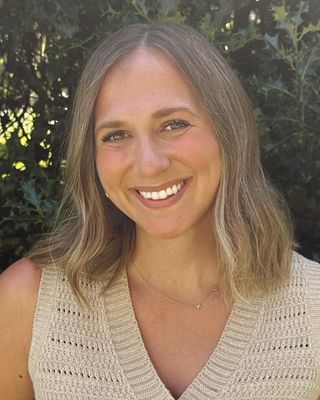 Photo of Kara Niles, Clinical Social Work/Therapist, LISW