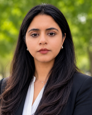 Photo of Arshdeep Bath, Registered Psychotherapist, MACP, BSc