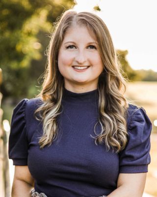 Photo of Shandi Garza, Clinical Social Work/Therapist, LISW-CP