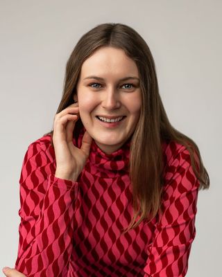 Photo of Klaasje Prins, Registered Psychotherapist