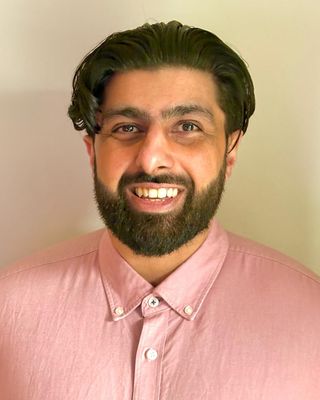 Photo of Shuayb Yousaf, Psychotherapist, MBABCP