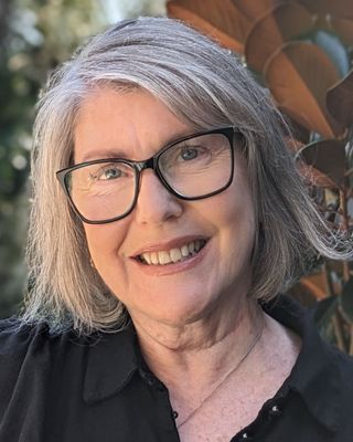 Photo of Deborah Lowndes, Psychotherapist in Terrigal, NSW