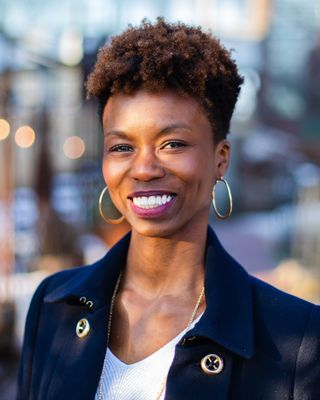 Photo of Dr. Maima Fant, Clinical Social Work/Therapist, DSW, LCSW, PMH-C