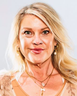 Photo of Lisa Smiles, Clinical Social Work/Therapist, LCSW