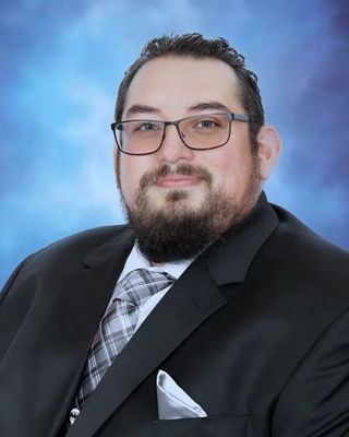 Photo of Angel Gomez, Clinical Social Work/Therapist, MSW, LLMSW