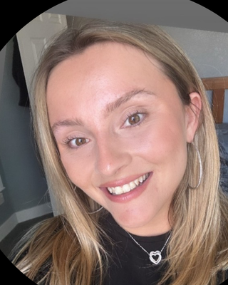 Photo of Chloe Sandley, Counsellor, DCounsPsych, MNCPS Acc.