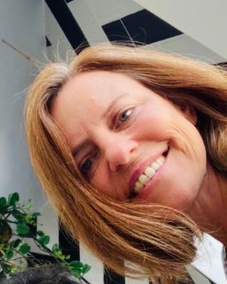 Photo of Shevi Loewinger, Marriage & Family Therapist, LMFT