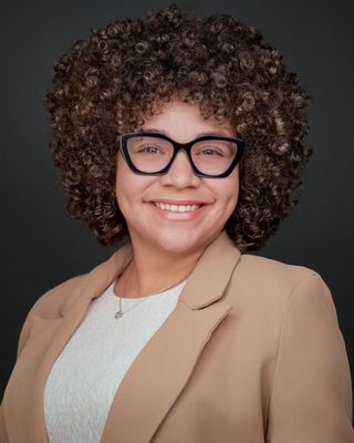 Photo of Dr. Analee Aponte, Provisionally Licensed Psychologist, PhD