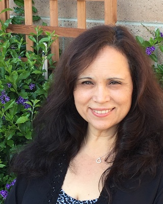 Photo of Maribel Flores, Marriage & Family Therapist Associate in Los Angeles County, CA