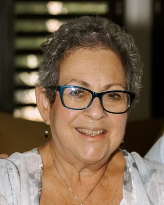 Photo of Karen L Riffer-Reinert, Clinical Social Work/Therapist, LMSW