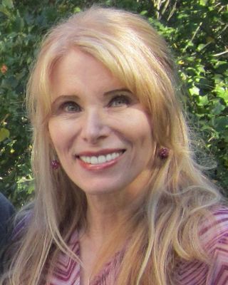 Photo of Theresa Miele, Counselor in Avon, IN