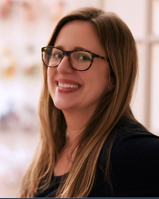 Photo of Julia Chevron, Psychiatric Nurse Practitioner, APRN, FNP-BC, FPA