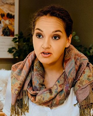 Photo of Shira Hearn - Radical Relationship Transformation, Marriage & Family Therapist, MS, LMFT
