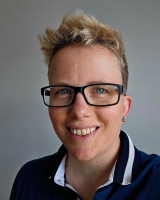 Photo of Victoria Highland - Cam Highland, Counsellor, MBACP