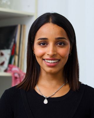 Photo of Rada Abdo, Registered Psychotherapist, BEd, MPS, RP