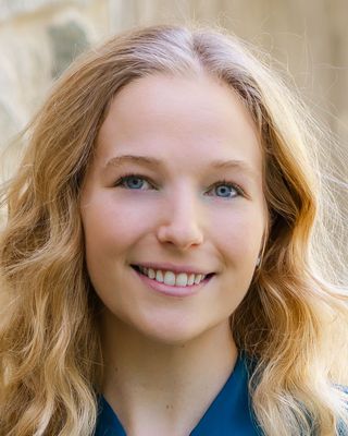 Photo of Miriam Messinger, Pre-Licensed Professional