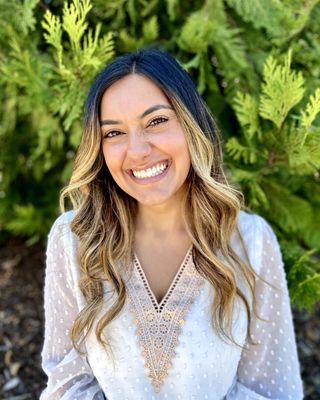 Photo of Jessa Mohaddess Westmoreland, Psychologist, PsyD