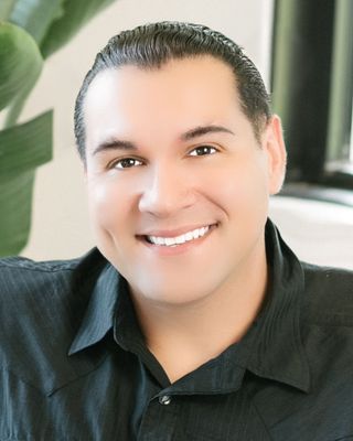 Photo of Daniel Lozoya, Clinical Social Work/Therapist, LMSW, EMDR, KAP
